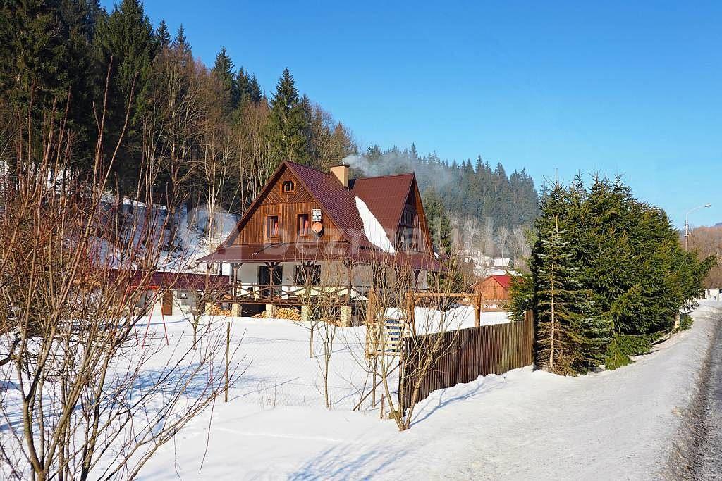 recreational property to rent, 0 m², Velké Karlovice, Zlínský Region