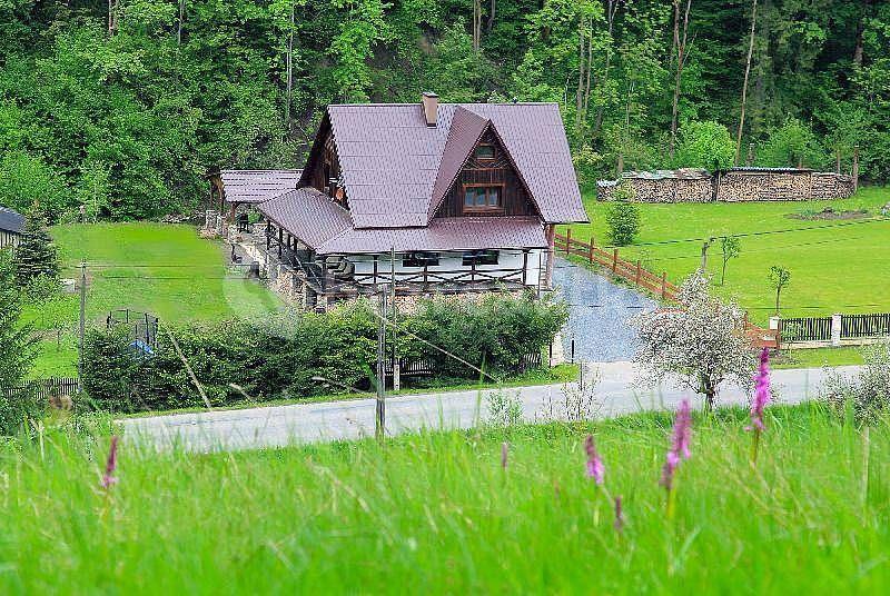 recreational property to rent, 0 m², Velké Karlovice, Zlínský Region