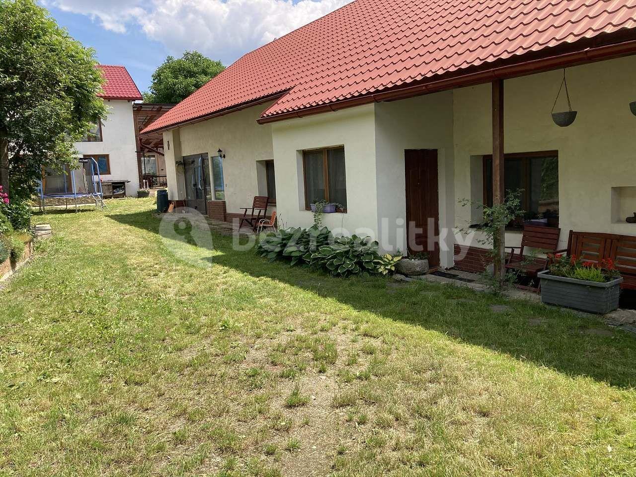 recreational property to rent, 0 m², Malá Losenice, Vysočina Region