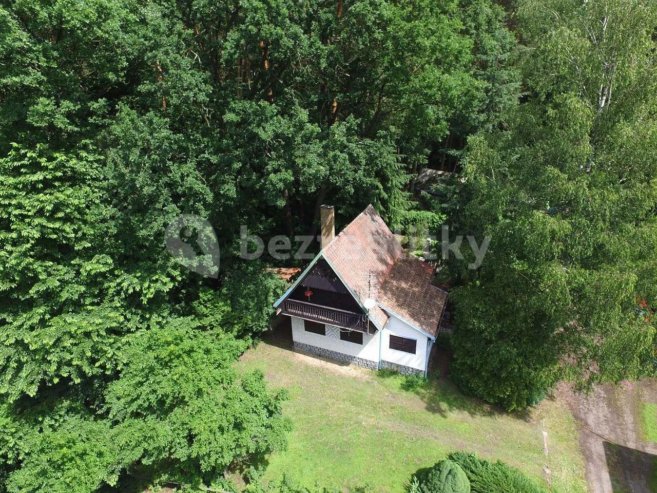 recreational property to rent, 0 m², Hlavatce, Jihočeský Region