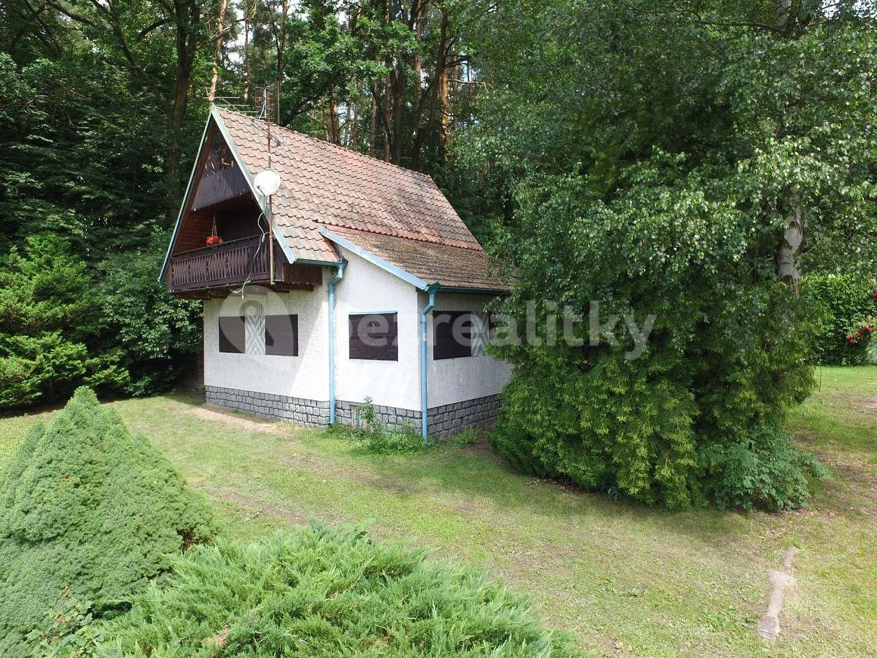 recreational property to rent, 0 m², Hlavatce, Jihočeský Region