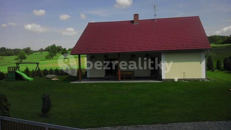 recreational property to rent, 0 m², Petrovice, Středočeský Region