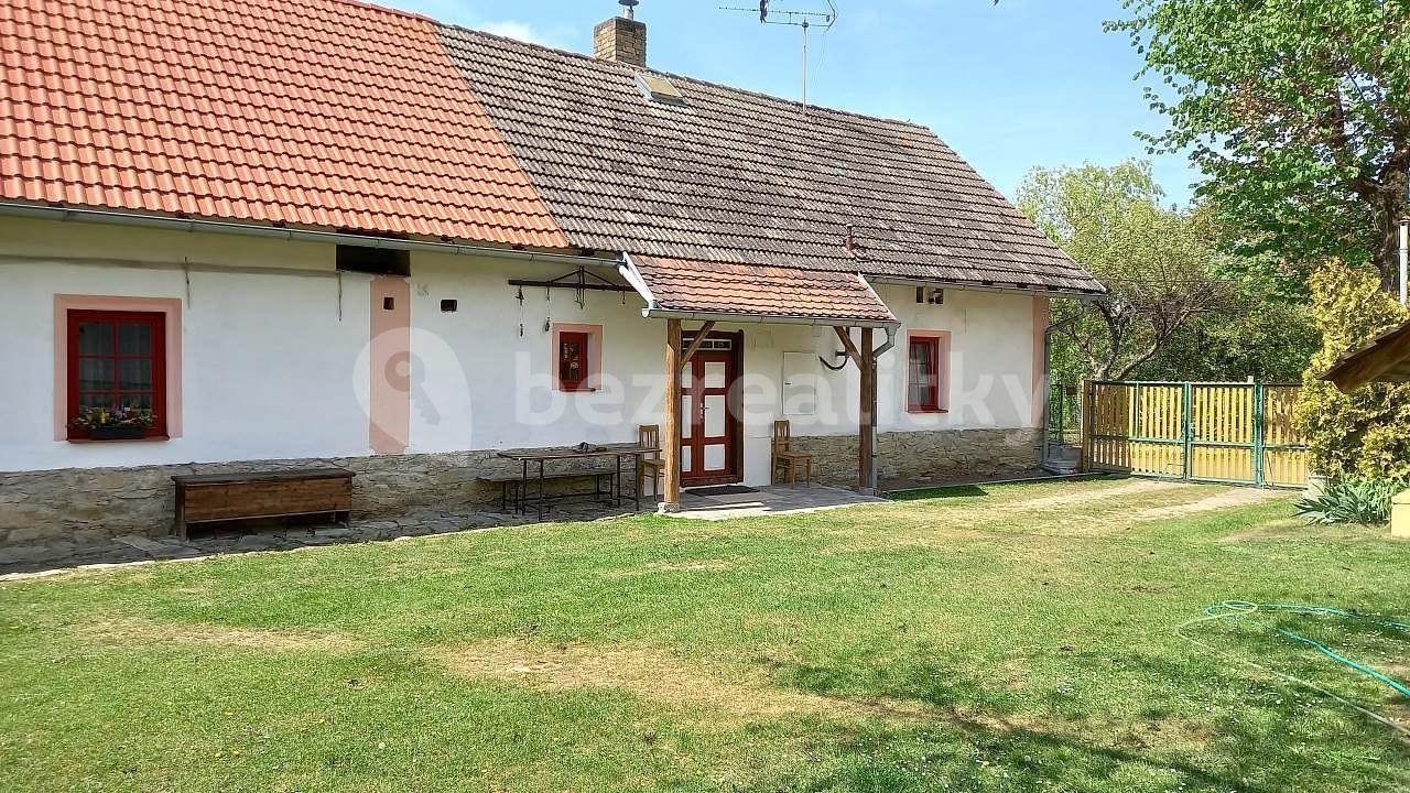 recreational property to rent, 0 m², Petrovice, Středočeský Region