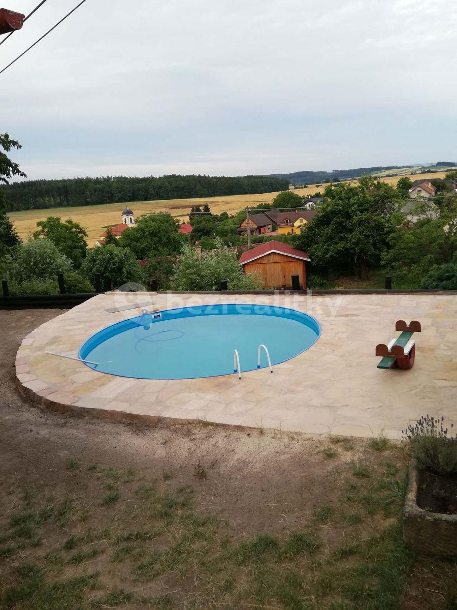 recreational property to rent, 0 m², Lázně Bělohrad, Královéhradecký Region