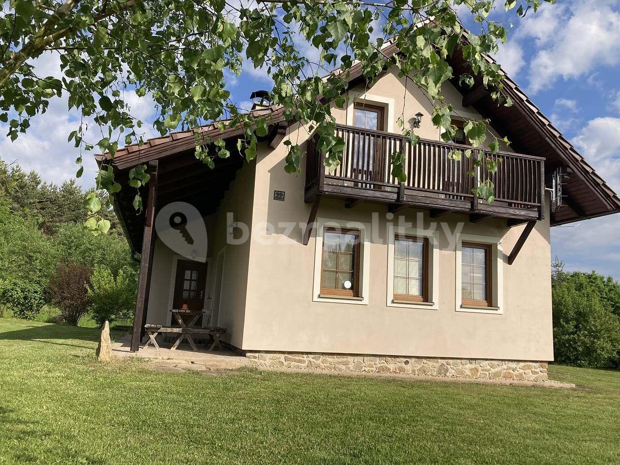 recreational property to rent, 0 m², Hněvkovice, Vysočina Region