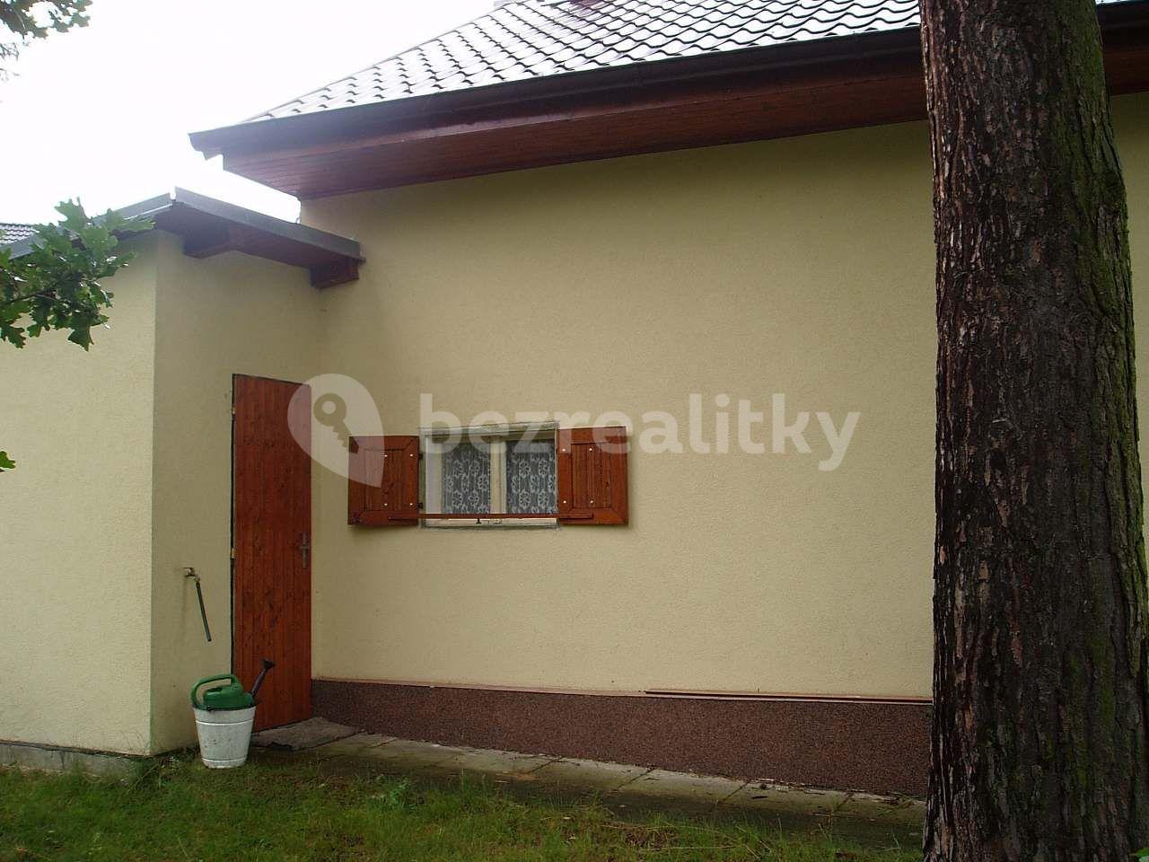 recreational property to rent, 0 m², Ševětín, Jihočeský Region