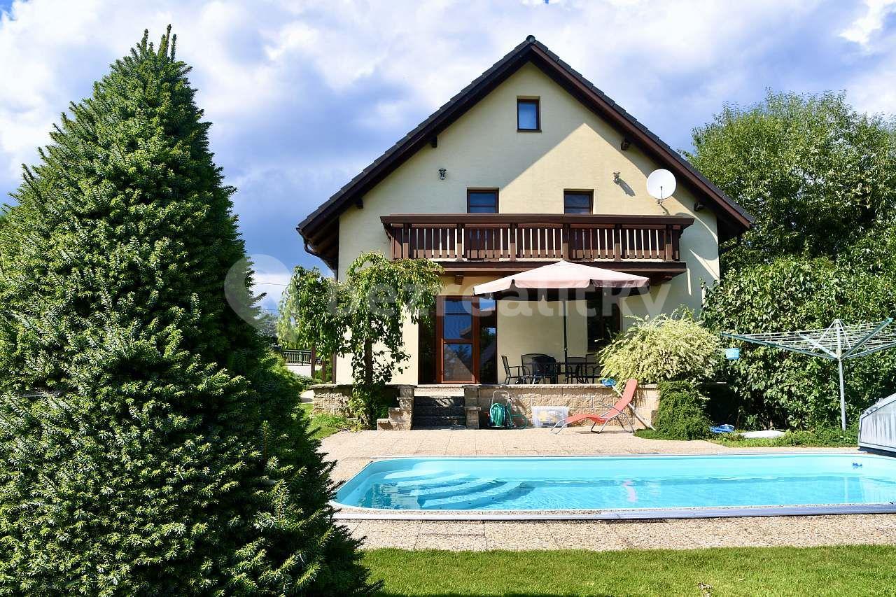 recreational property to rent, 0 m², Písečné, Vysočina Region