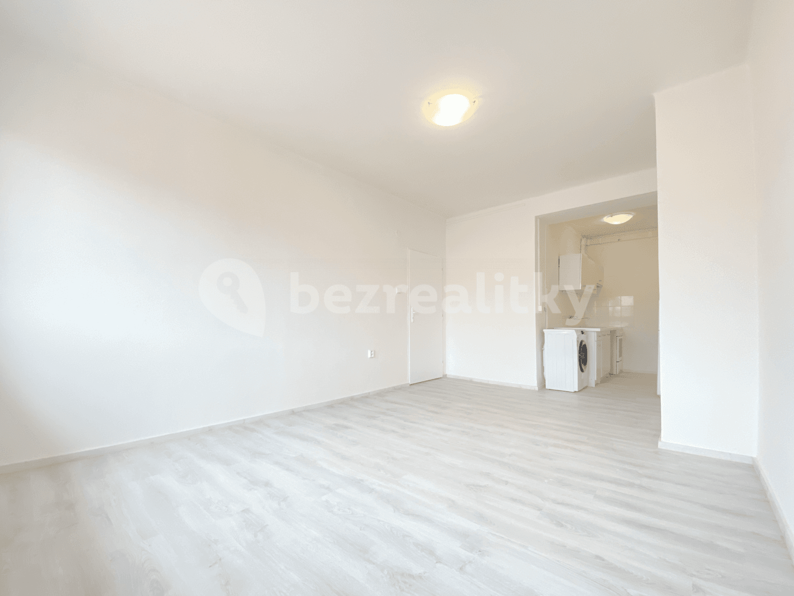 2 bedroom flat to rent, 55 m², Prague, Prague