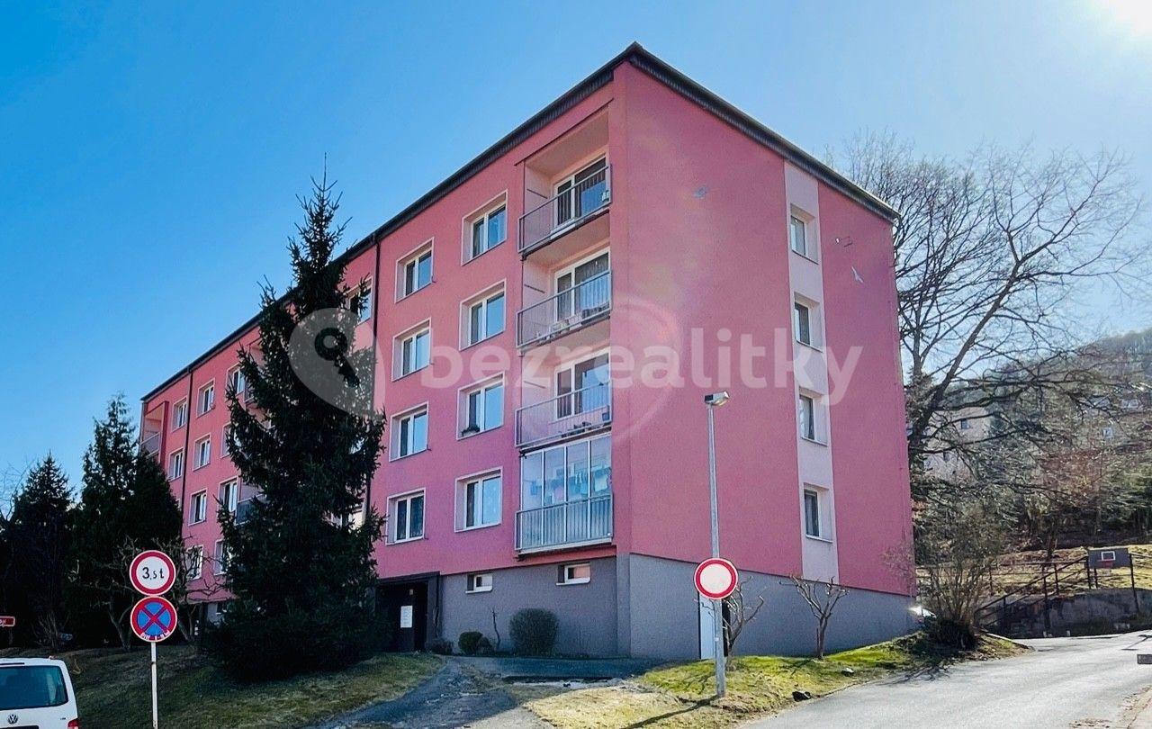 4 bedroom flat for sale, 84 m², V Podhájí, Ústí nad Labem, Ústecký Region