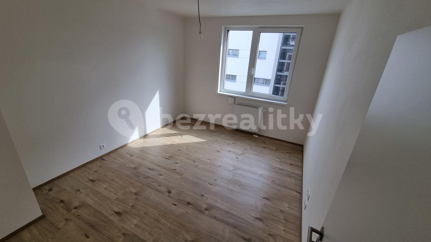 2 bedroom with open-plan kitchen flat to rent, 85 m², Prague, Prague