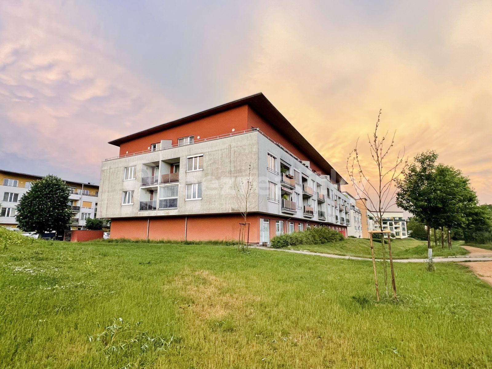 Studio flat to rent, 34 m², V Újezdech, Brno, Jihomoravský Region