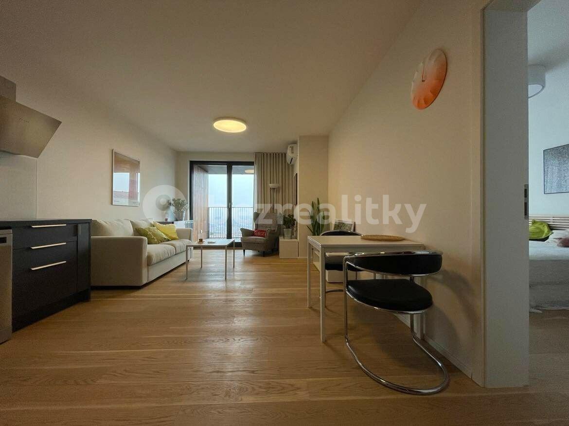 2 bedroom flat to rent, 48 m², Strážna, Nové Mesto, Bratislavský Region