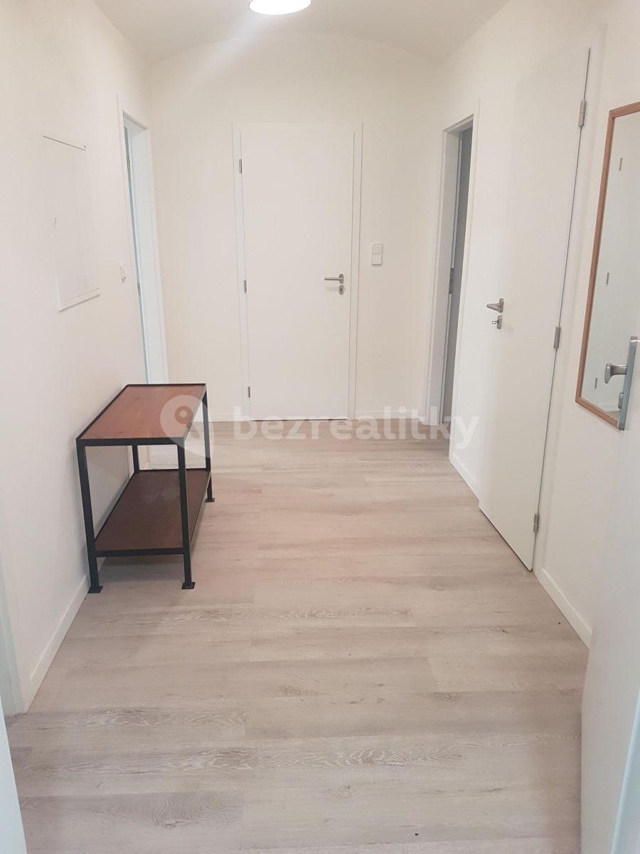 2 bedroom flat to rent, 66 m², Slezská, Prague, Prague