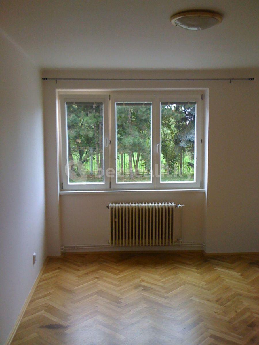 3 bedroom with open-plan kitchen flat to rent, 97 m², Řehořova, Brno, Jihomoravský Region