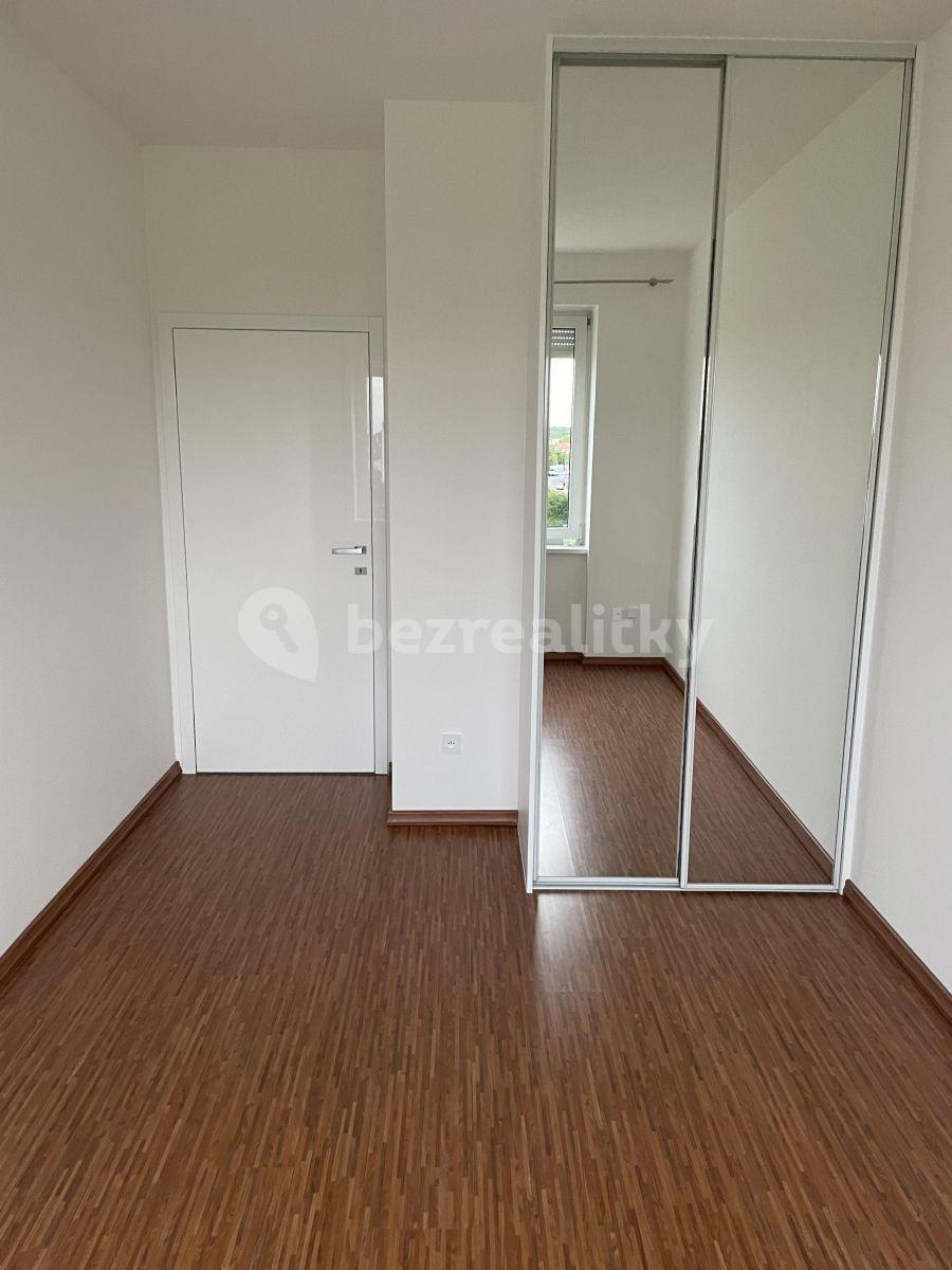 2 bedroom with open-plan kitchen flat to rent, 70 m², Chotovická, Prague, Prague