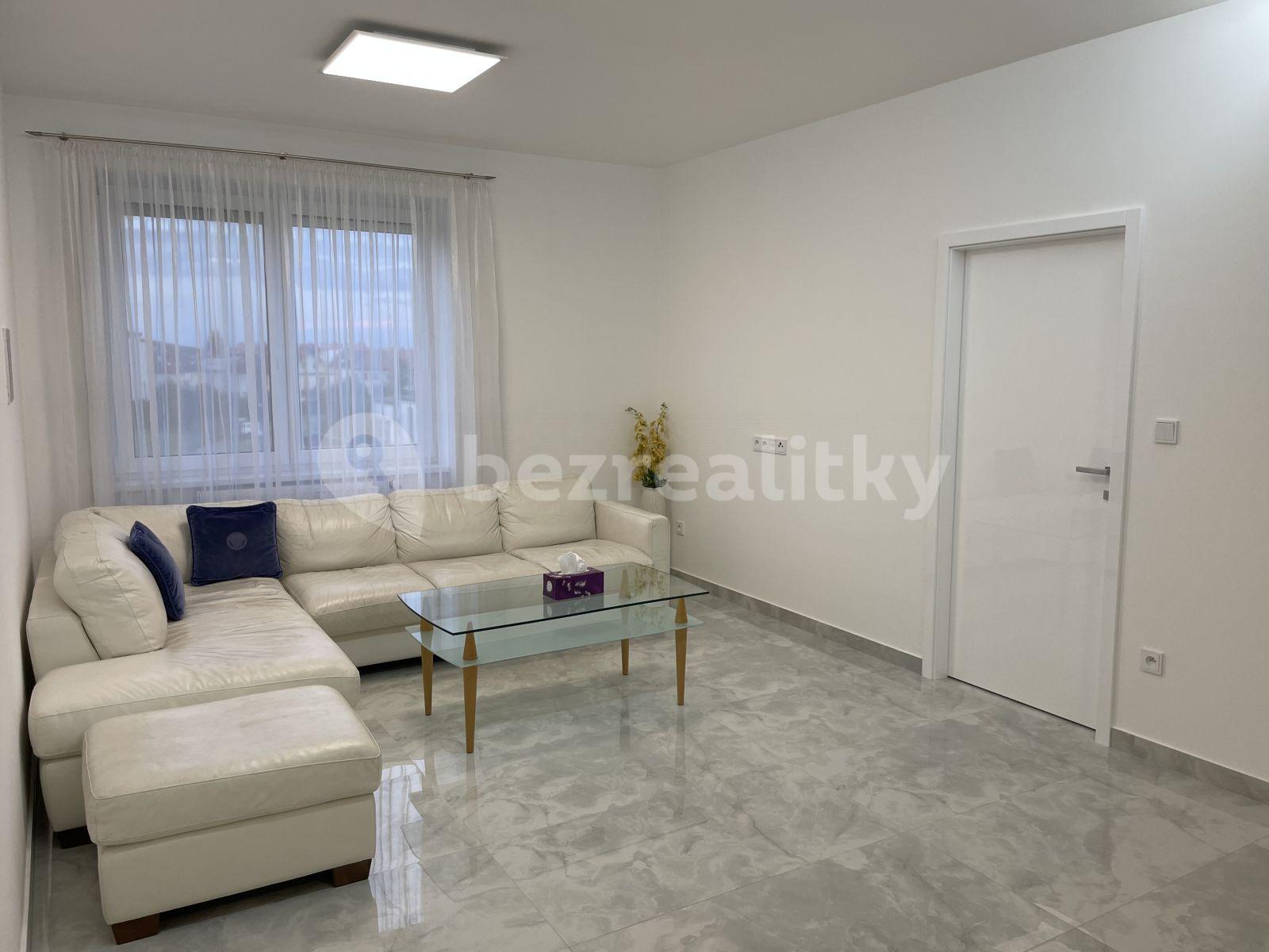 2 bedroom with open-plan kitchen flat to rent, 70 m², Chotovická, Prague, Prague