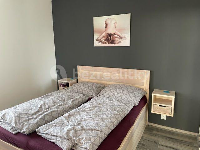 1 bedroom with open-plan kitchen flat to rent, 46 m², Hvozdecká, Brno, Jihomoravský Region