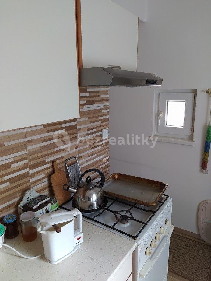 2 bedroom flat to rent, 50 m², U Stadiónu, Ústí nad Labem, Ústecký Region