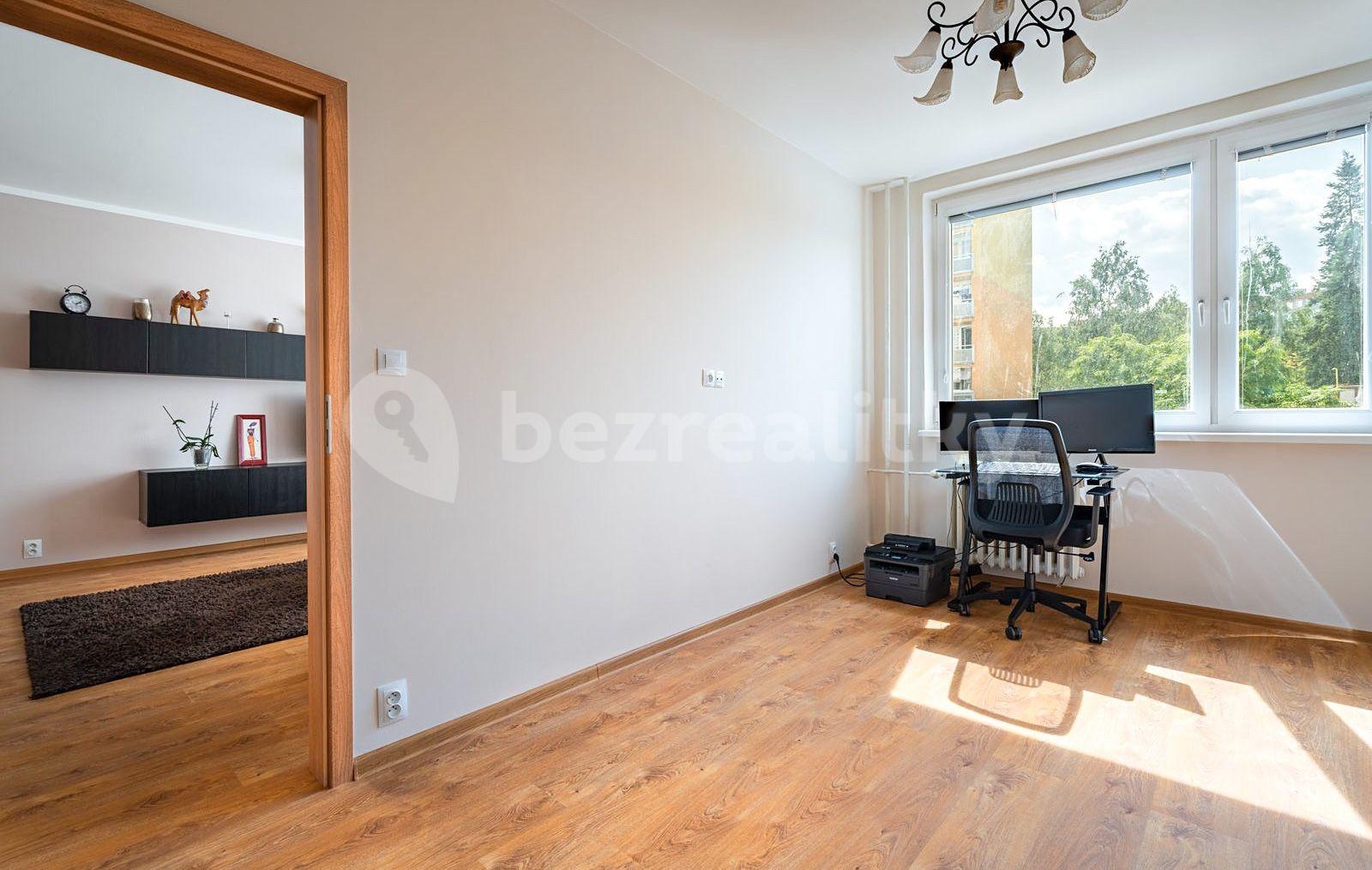 4 bedroom flat for sale, 95 m², Dreyerova, Prague, Prague