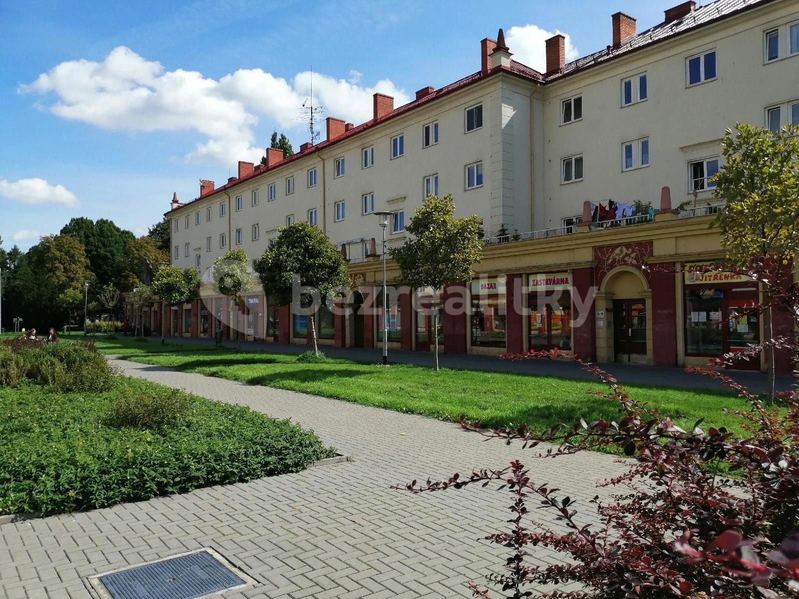 non-residential property to rent, 126 m², nám. Budovatelů, Karviná, Moravskoslezský Region