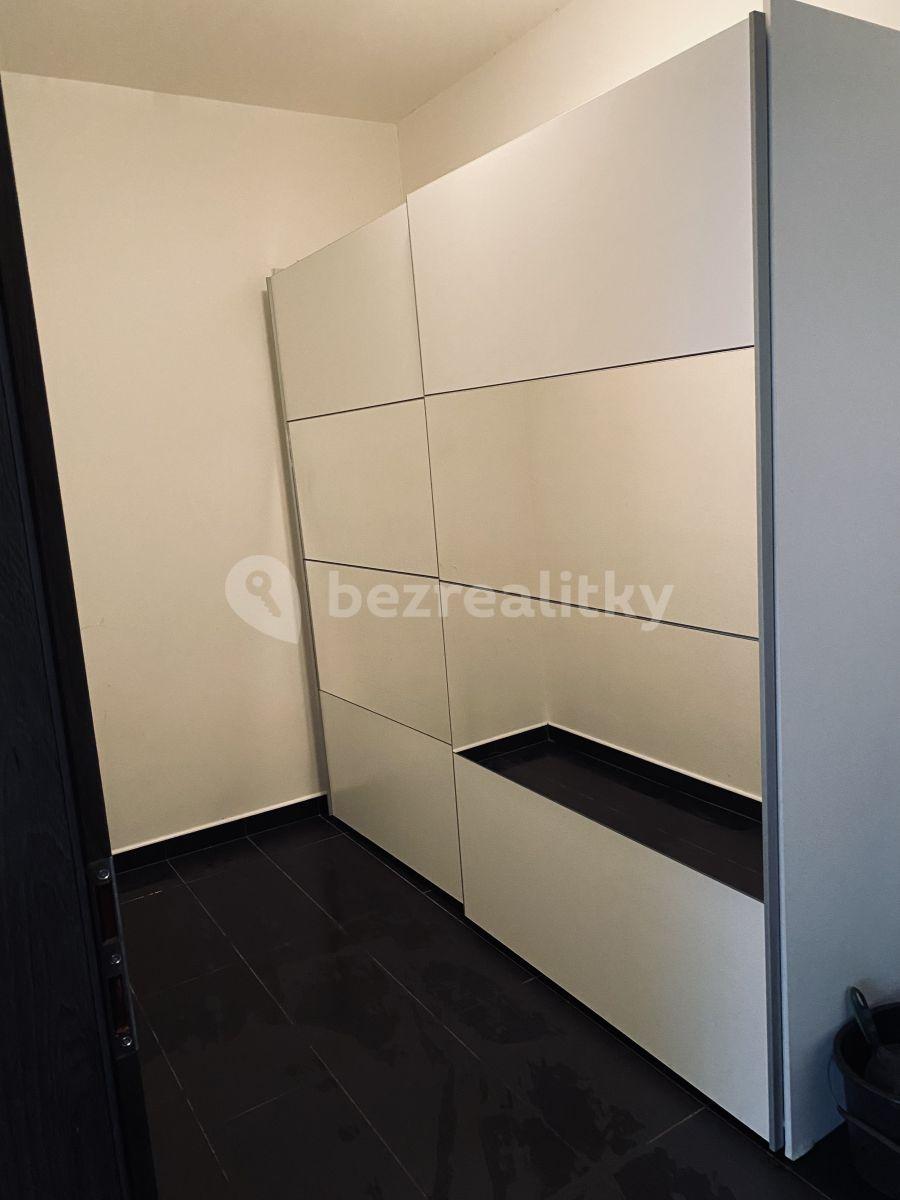 Studio flat to rent, 65 m², Mladá Boleslav, Středočeský Region