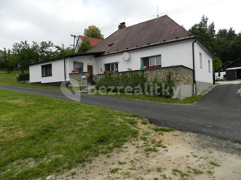 recreational property to rent, 0 m², Velký Ratmírov, Jihočeský Region