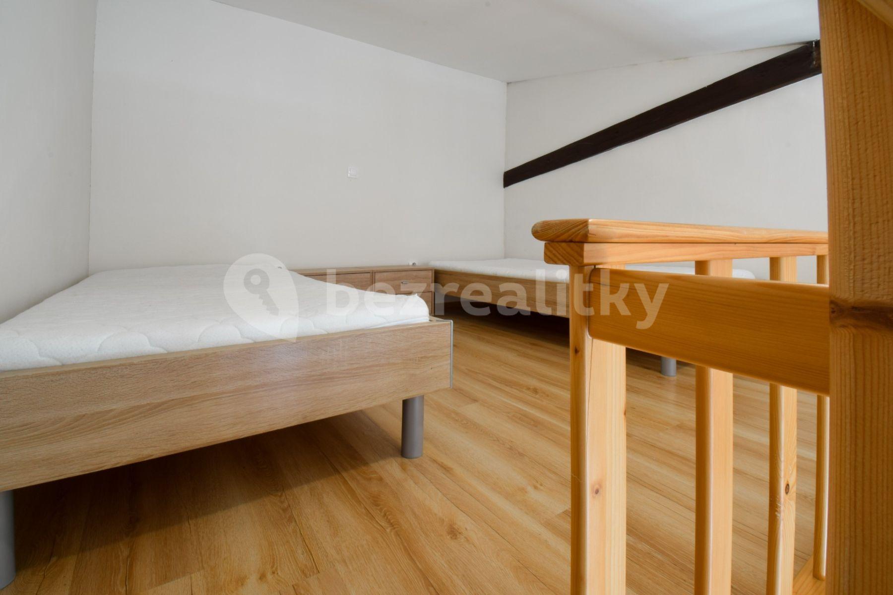 Studio flat to rent, 25 m², Hybešova, Brno, Jihomoravský Region