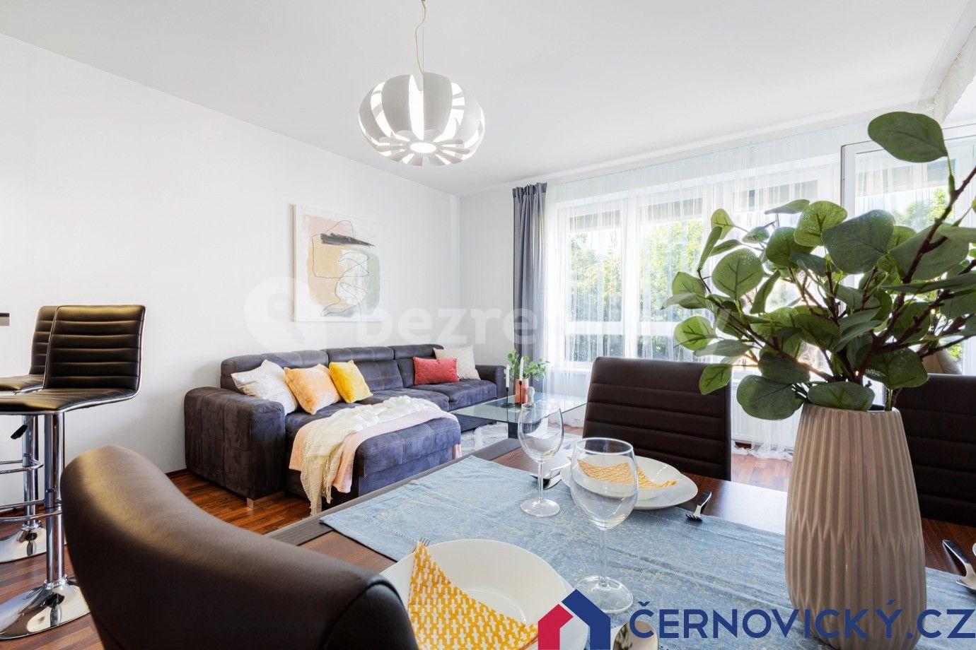 2 bedroom with open-plan kitchen flat to rent, 75 m², U Staré cihelny, Prague, Prague