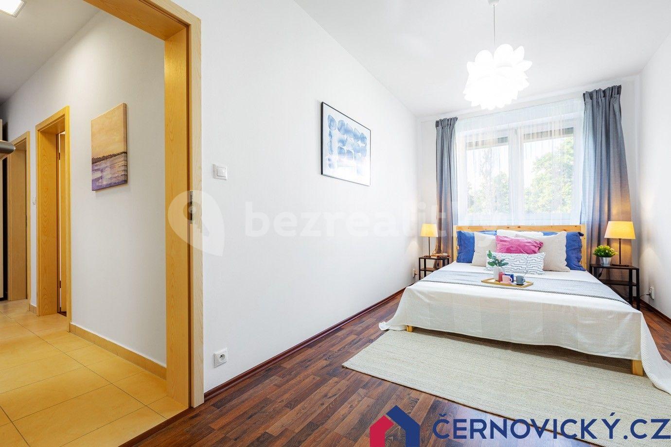 2 bedroom with open-plan kitchen flat to rent, 75 m², U Staré cihelny, Prague, Prague