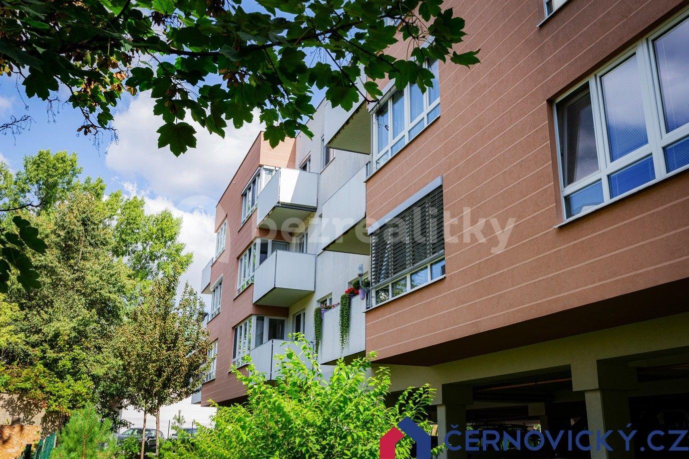 2 bedroom with open-plan kitchen flat to rent, 75 m², U Staré cihelny, Prague, Prague