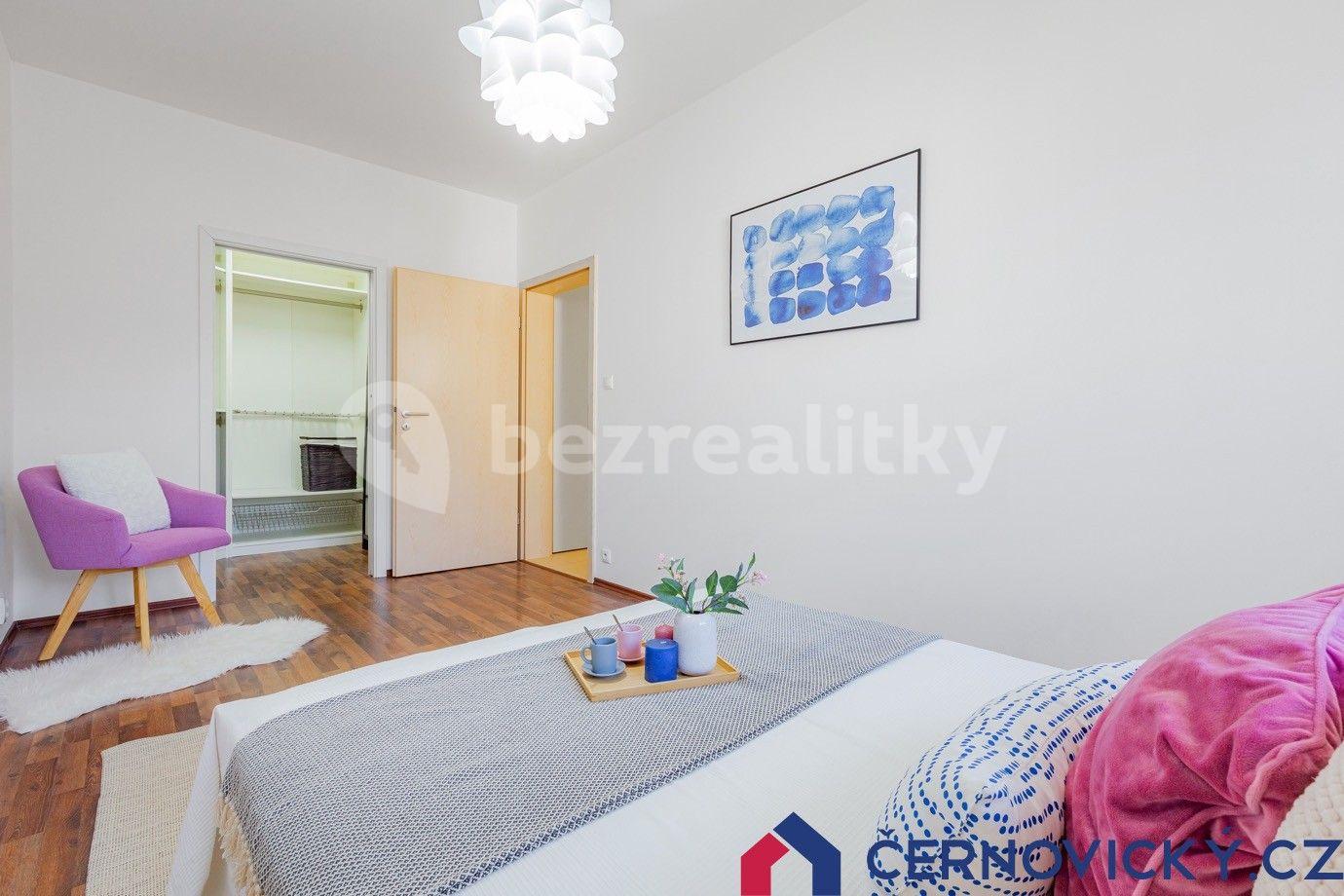 2 bedroom with open-plan kitchen flat to rent, 75 m², U Staré cihelny, Prague, Prague