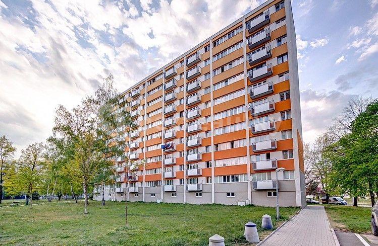 3 bedroom flat to rent, 65 m², Severní, Hradec Králové, Královéhradecký Region