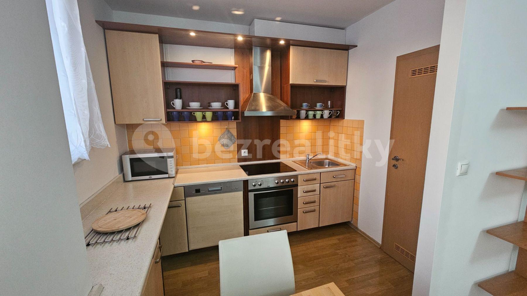 1 bedroom with open-plan kitchen flat to rent, 60 m², Harmonická, Prague, Prague