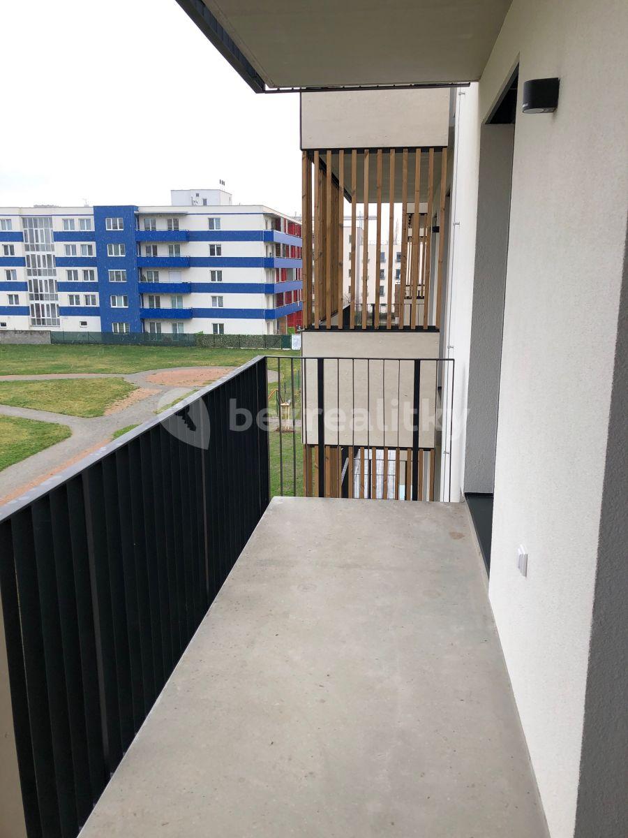 1 bedroom with open-plan kitchen flat to rent, 66 m², Čechova, Poděbrady, Středočeský Region