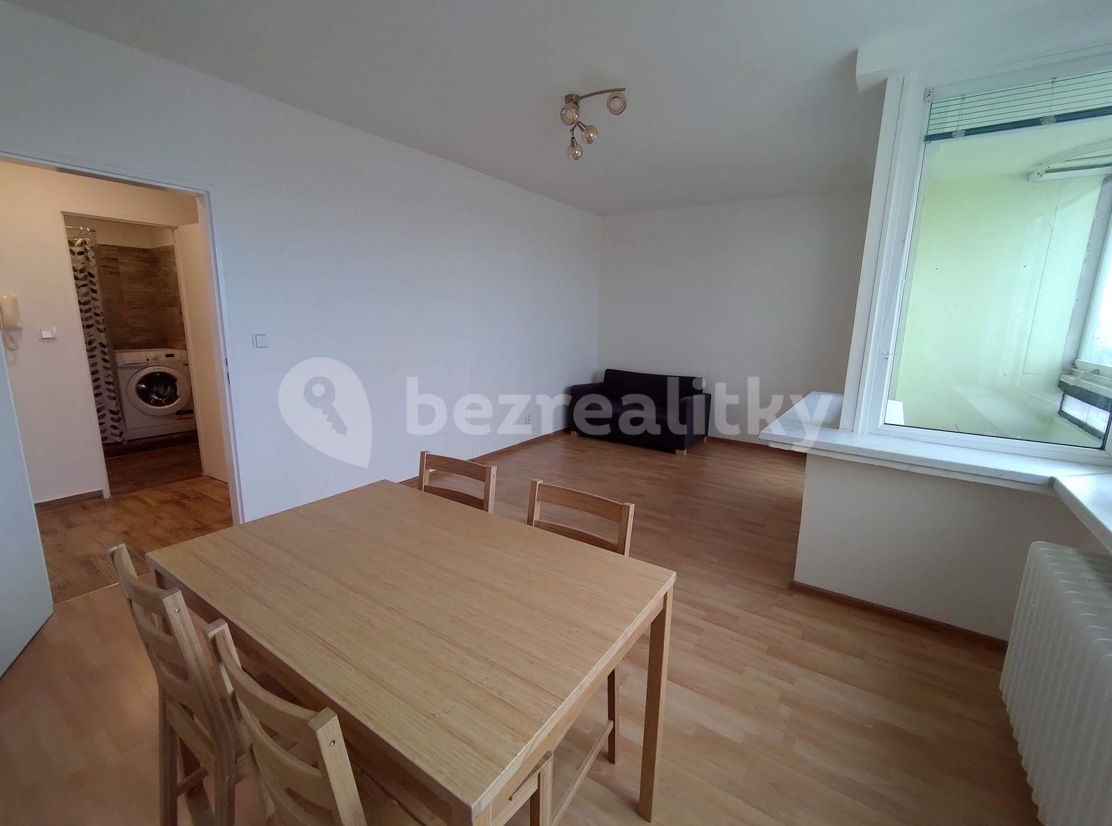 2 bedroom flat to rent, 60 m², Pod Dálnicí, Prague, Prague