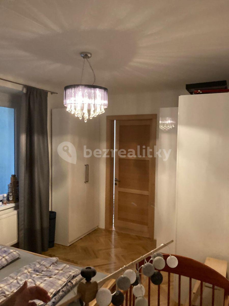 2 bedroom with open-plan kitchen flat to rent, 70 m², V Háji, Prague, Prague