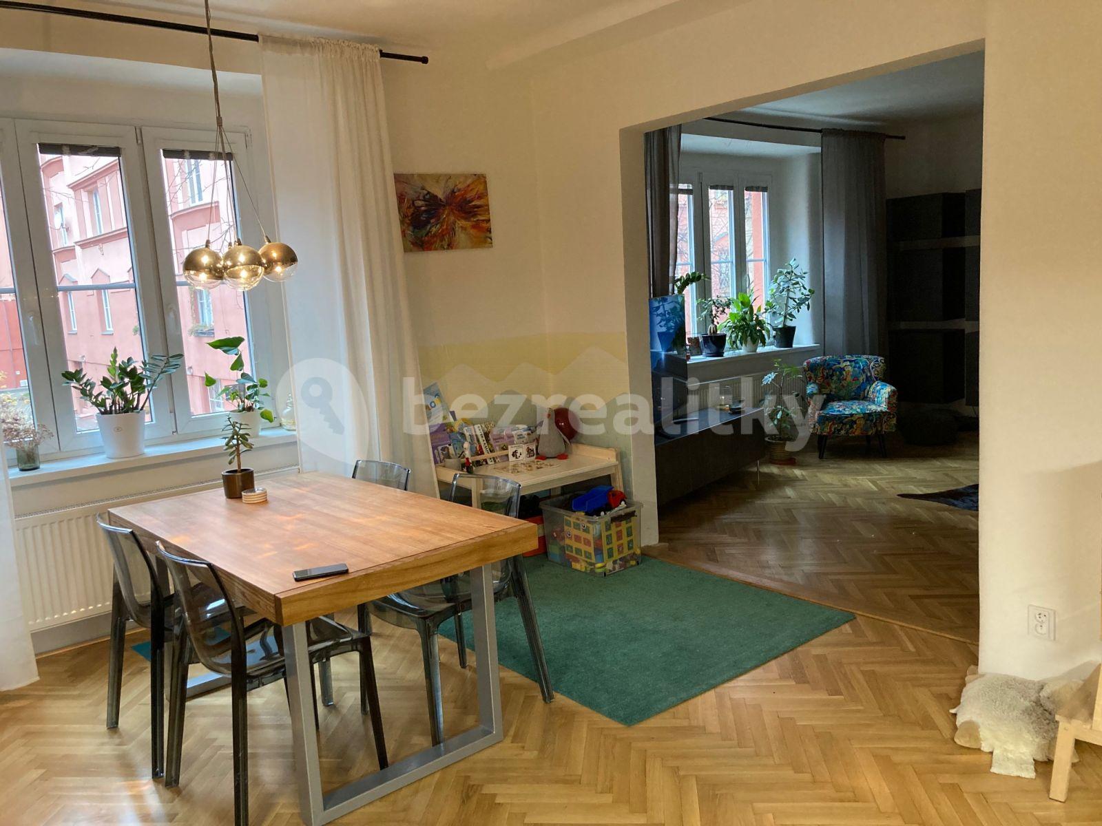 2 bedroom with open-plan kitchen flat to rent, 70 m², V Háji, Prague, Prague