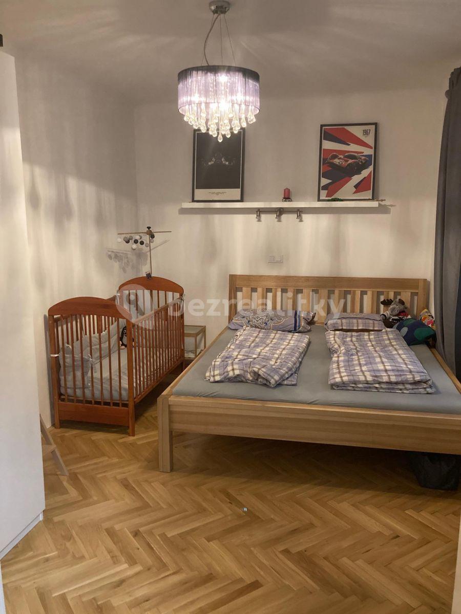 2 bedroom with open-plan kitchen flat to rent, 70 m², V Háji, Prague, Prague