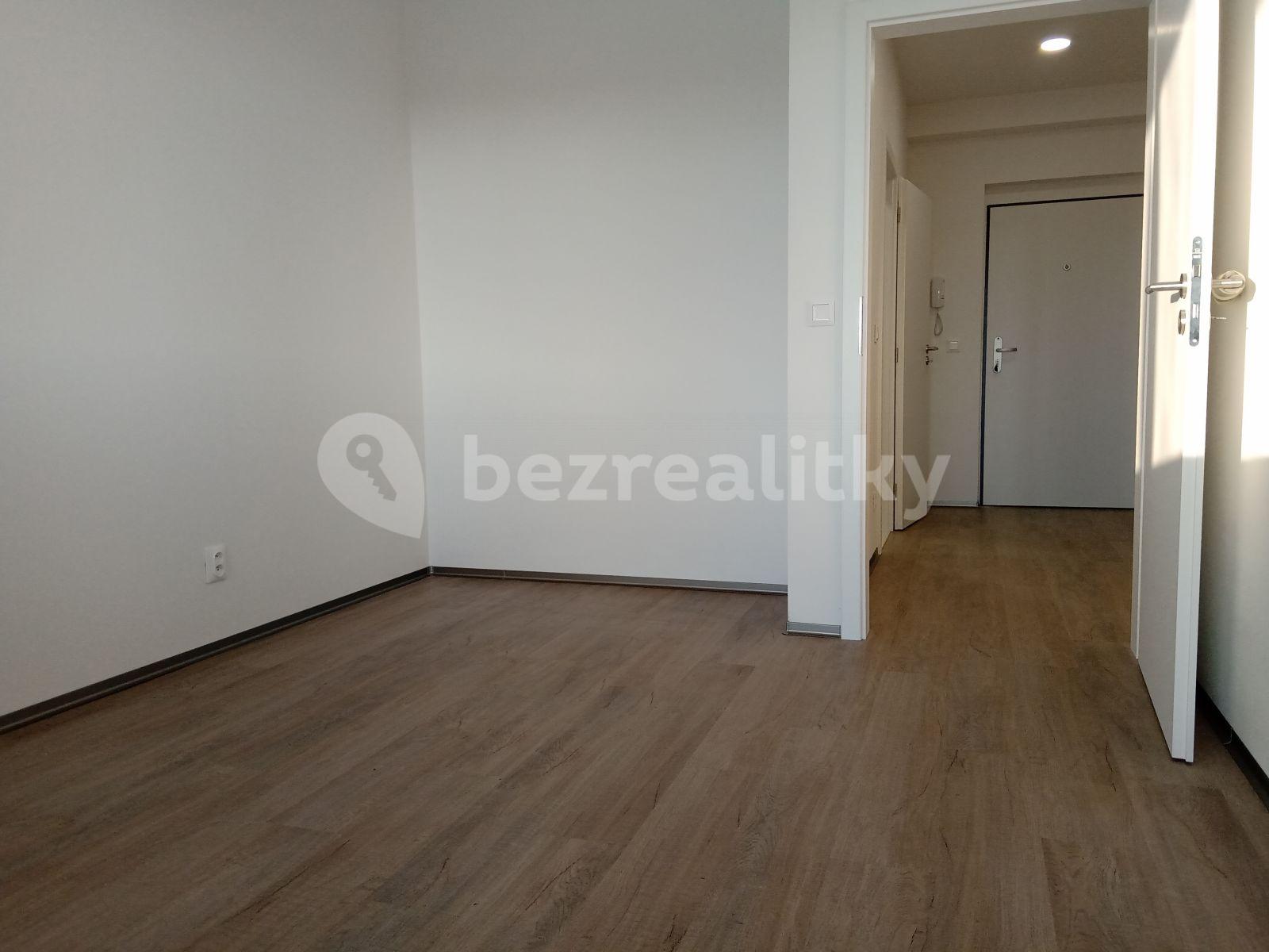 1 bedroom with open-plan kitchen flat to rent, 58 m², Janského, Olomouc, Olomoucký Region