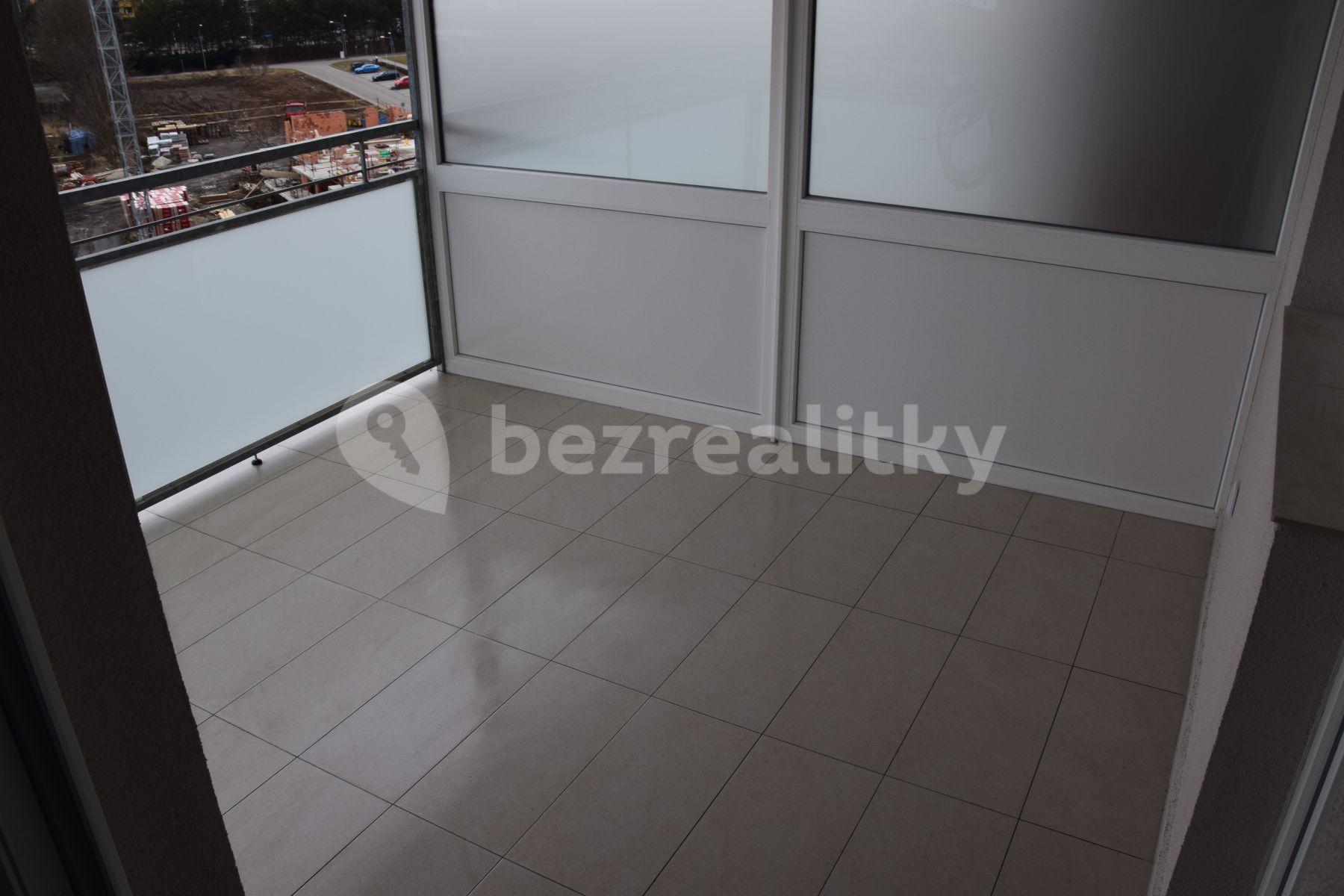 1 bedroom with open-plan kitchen flat to rent, 58 m², Janského, Olomouc, Olomoucký Region