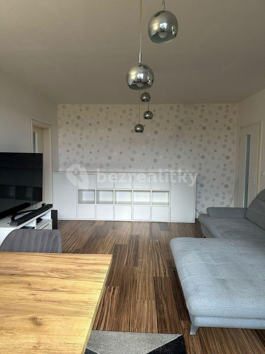 2 bedroom flat to rent, 62 m², Průběžná, Nupaky, Středočeský Region