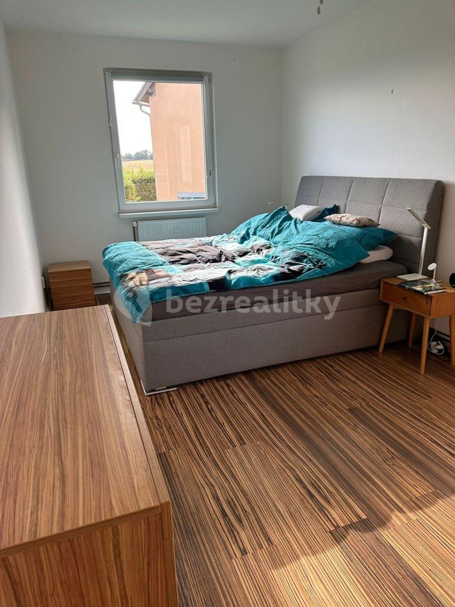 2 bedroom flat to rent, 62 m², Průběžná, Nupaky, Středočeský Region