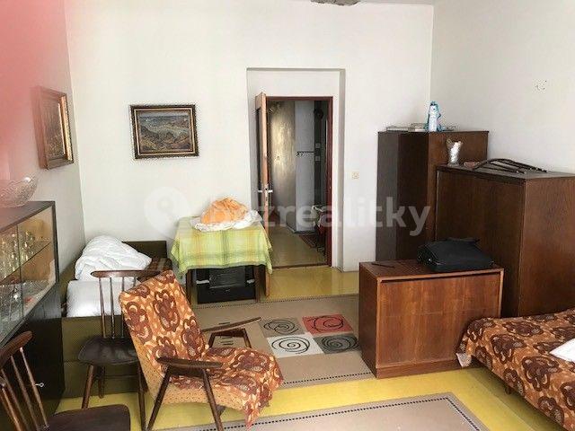 1 bedroom flat for sale, 40 m², Foersterova, Karlovy Vary, Karlovarský Region