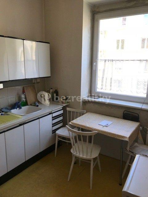 1 bedroom flat for sale, 40 m², Foersterova, Karlovy Vary, Karlovarský Region