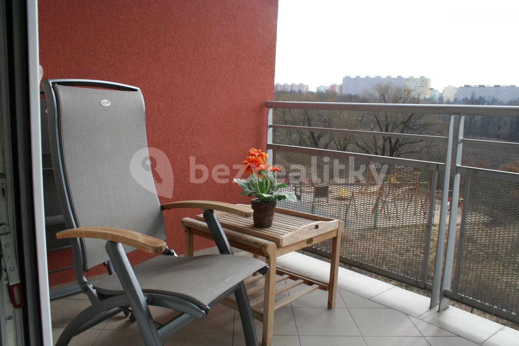 1 bedroom with open-plan kitchen flat to rent, 70 m², Mattioliho, Prague, Prague