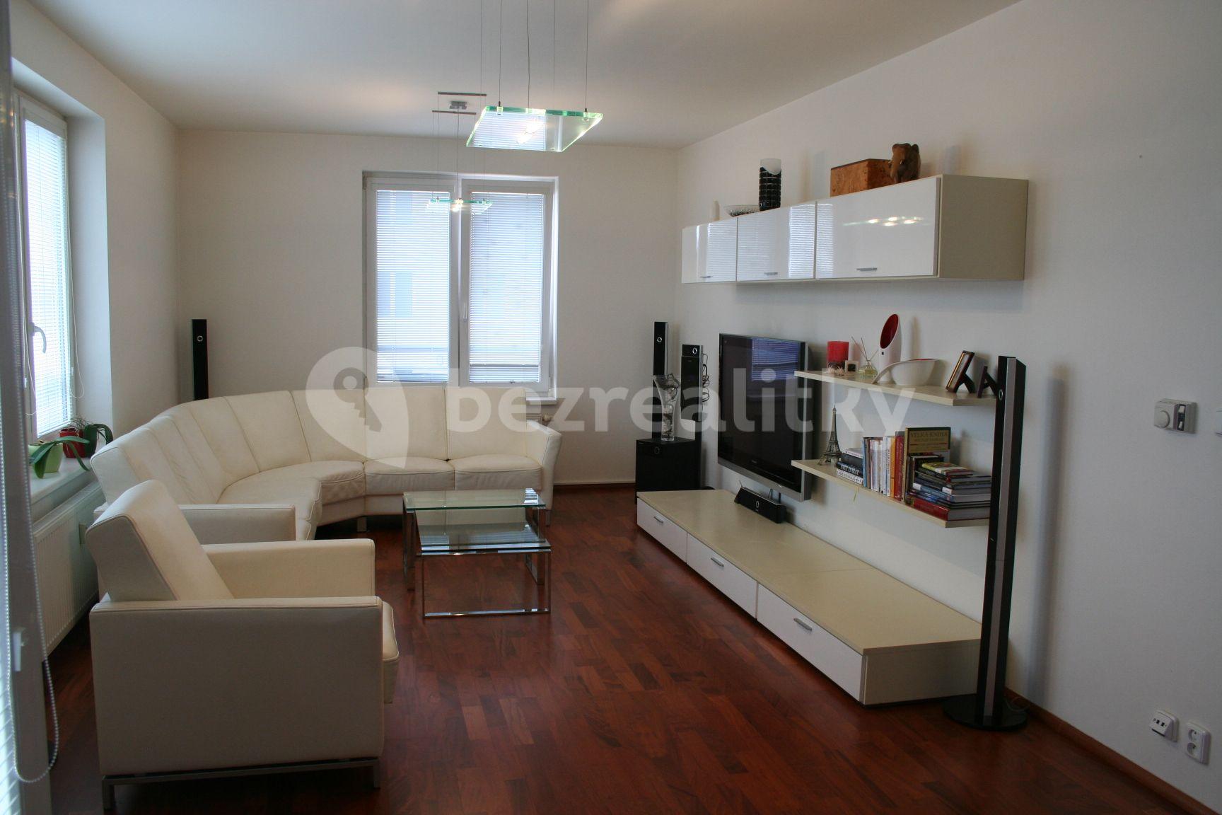 1 bedroom with open-plan kitchen flat to rent, 70 m², Mattioliho, Prague, Prague