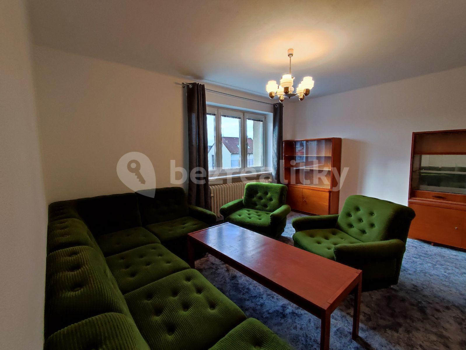 3 bedroom flat to rent, 66 m², Březinova, Kladno, Středočeský Region