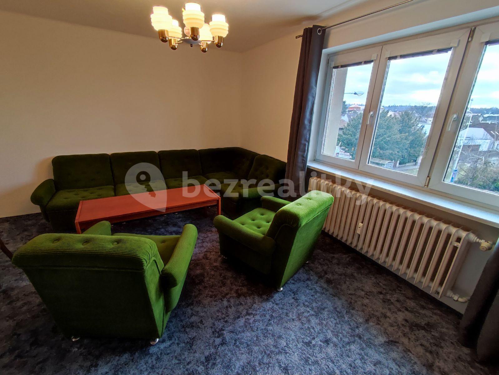 3 bedroom flat to rent, 66 m², Březinova, Kladno, Středočeský Region