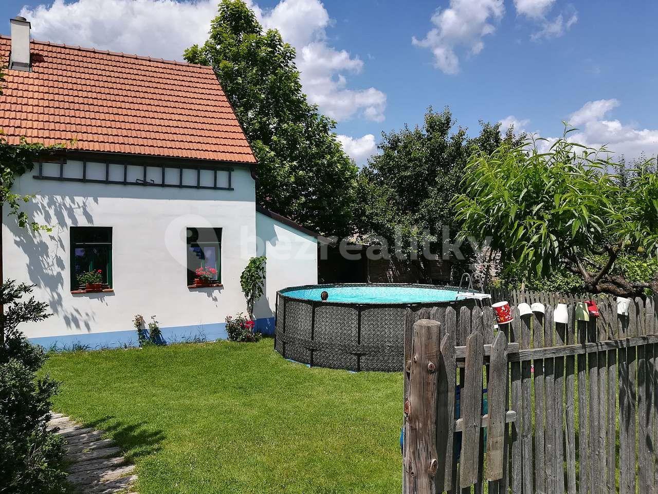 recreational property to rent, 0 m², Perná, Jihomoravský Region