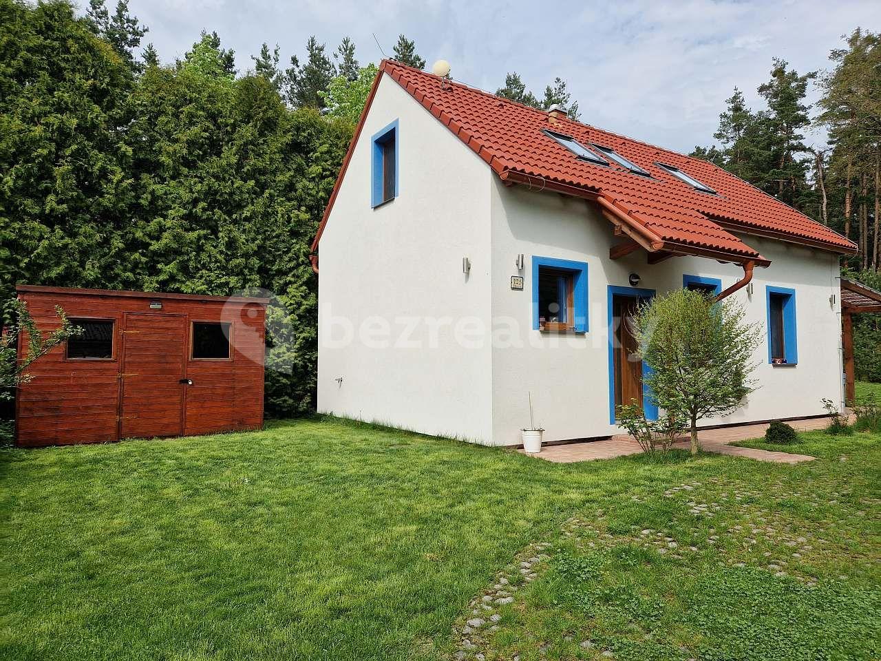 recreational property to rent, 0 m², Vlkov, Jihočeský Region